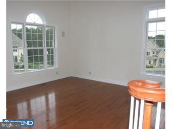 229 North Highland Road Springfield, PA 19064 - Photo 6 of 9 Living Room