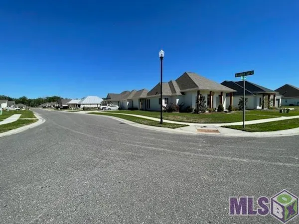 $94,900 | 17457 Bull Rush Avenue, Prairieville, LA 70769