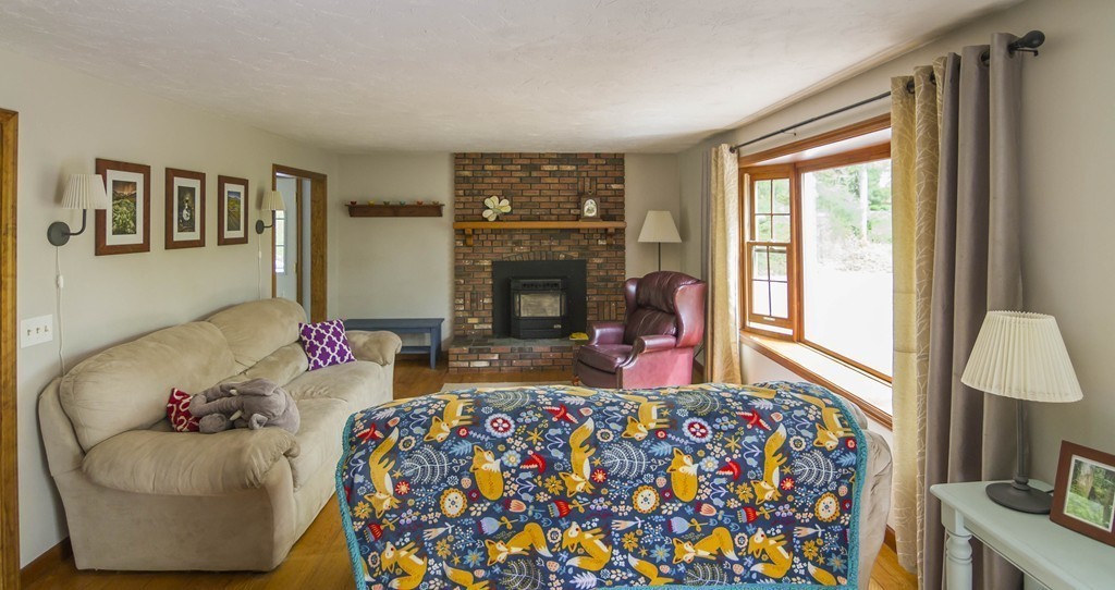 230 Burlingame Road Charlton, MA 01507 - Photo 12 of 25 Gallery Image 12