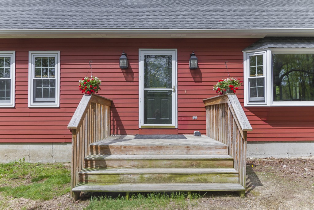 230 Burlingame Road Charlton, MA 01507 - Photo 24 of 25 Gallery Image 24