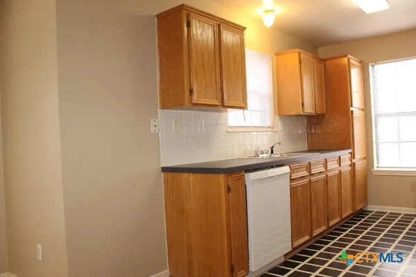 $1,375 | 3819 Oak Valley Drive, Killeen, TX 76542