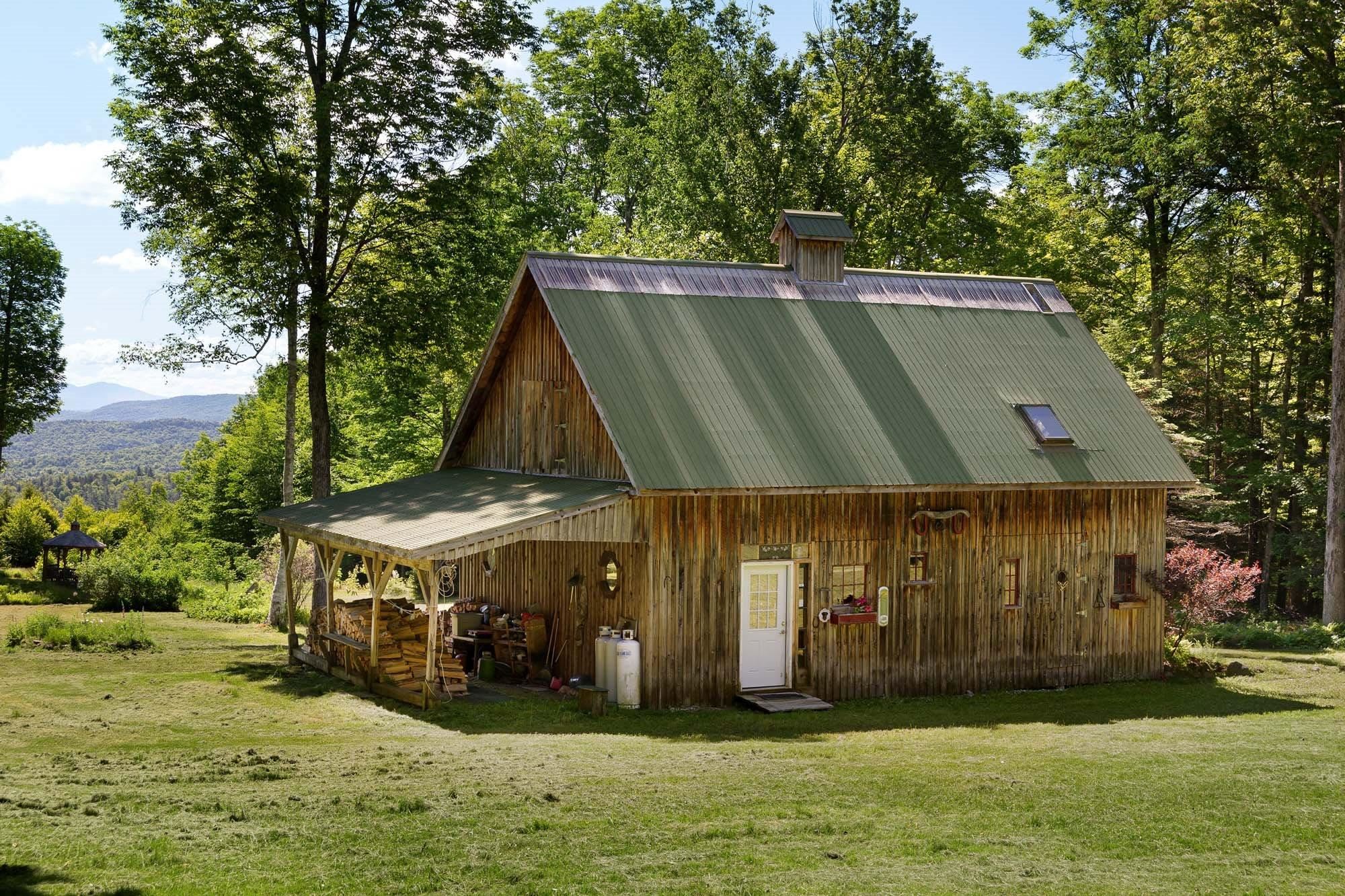 874 Westcott Road Duxbury, VT 05676 - Photo 4 of 35