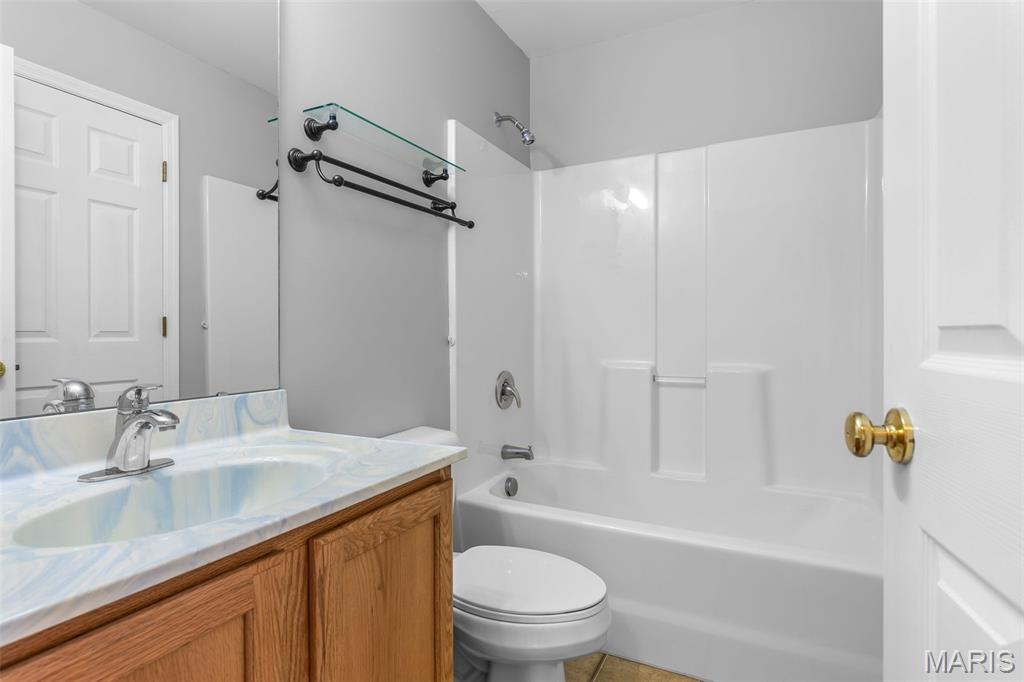 200 Romaine Spring View Fenton, MO 63026 - Photo 43 of 75
