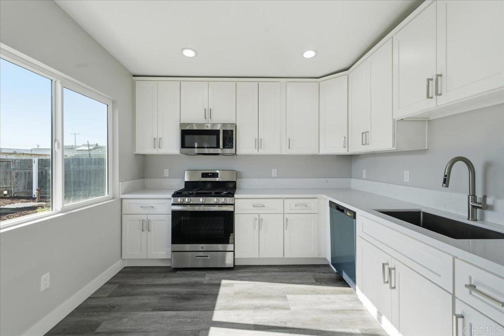 1839 Rios Avenue Chula Vista, CA 91911 - Photo 12 of 34