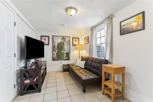 $1,850 | 1818 Paul Morphy Street, Unit B, New Orleans, LA 70119