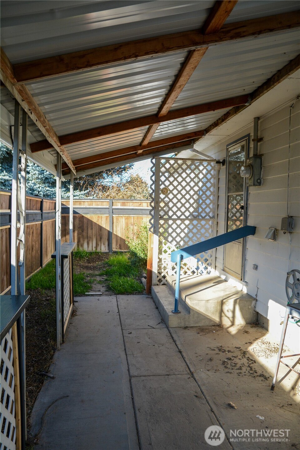 107 West 9th Avenue Ritzville, WA 99169 - Photo 22 of 26 a view of a patio
