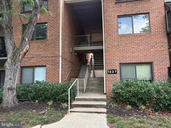 $275,000 | 1227 Gemini Drive, Unit 1227C, Annapolis, MD 21403