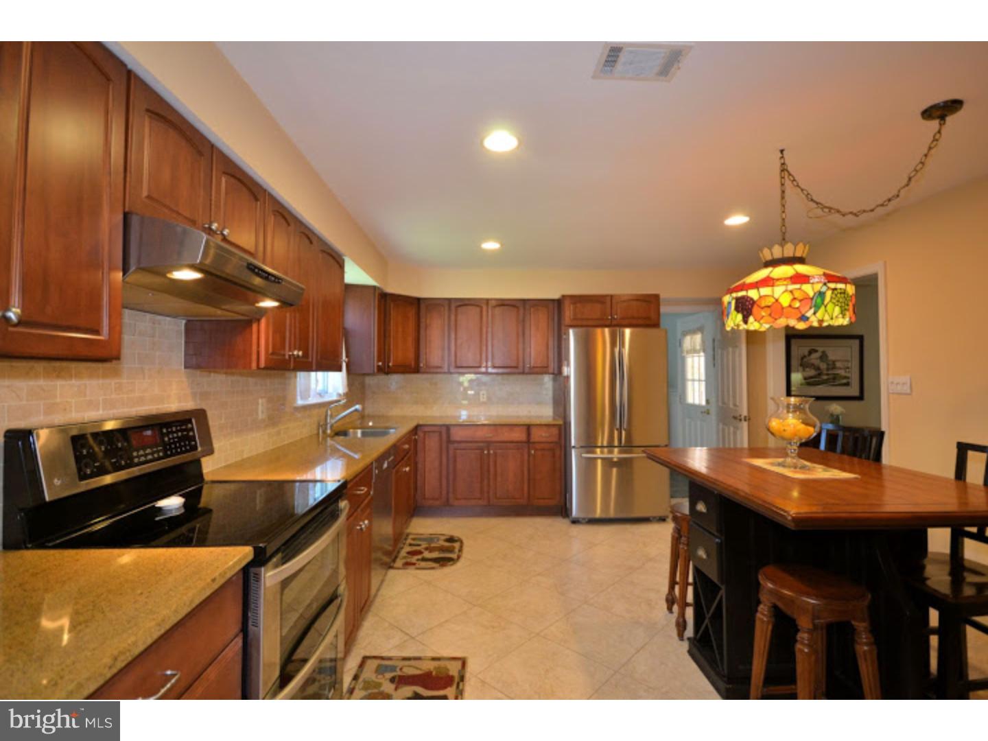 376 Church Road Eagleville, PA 19403 - Photo 7 of 25 Kitchen