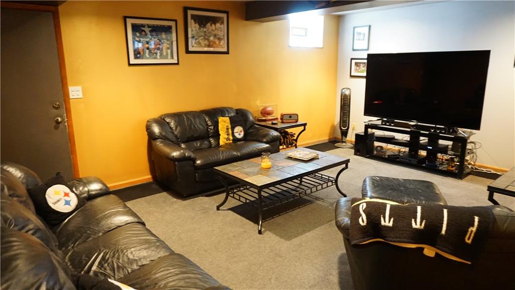 2014 Beulah Road Churchill, PA 15235 - Photo 19 of 25 Gallery Image 19