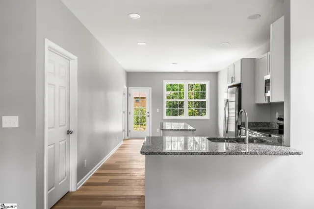 $269,900 | 216 Cloverhill Drive, Anderson, SC 29624