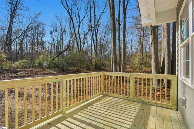 $269,900 | 216 Cloverhill Drive, Anderson, SC 29624