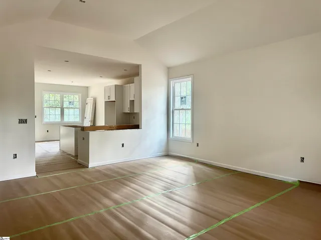 $269,900 | 216 Cloverhill Drive, Anderson, SC 29624