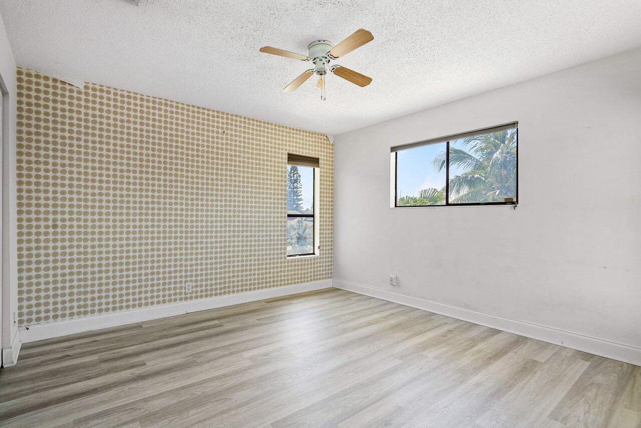 2420 Southridge Road Delray Beach, FL 33444 - Photo 15 of 30 015-2420SouthridgeRoad-DelrayBeach-FL-33