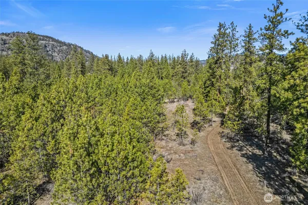 $489,900 | 38800 Sand Flats Drive East, Davenport, WA 99122