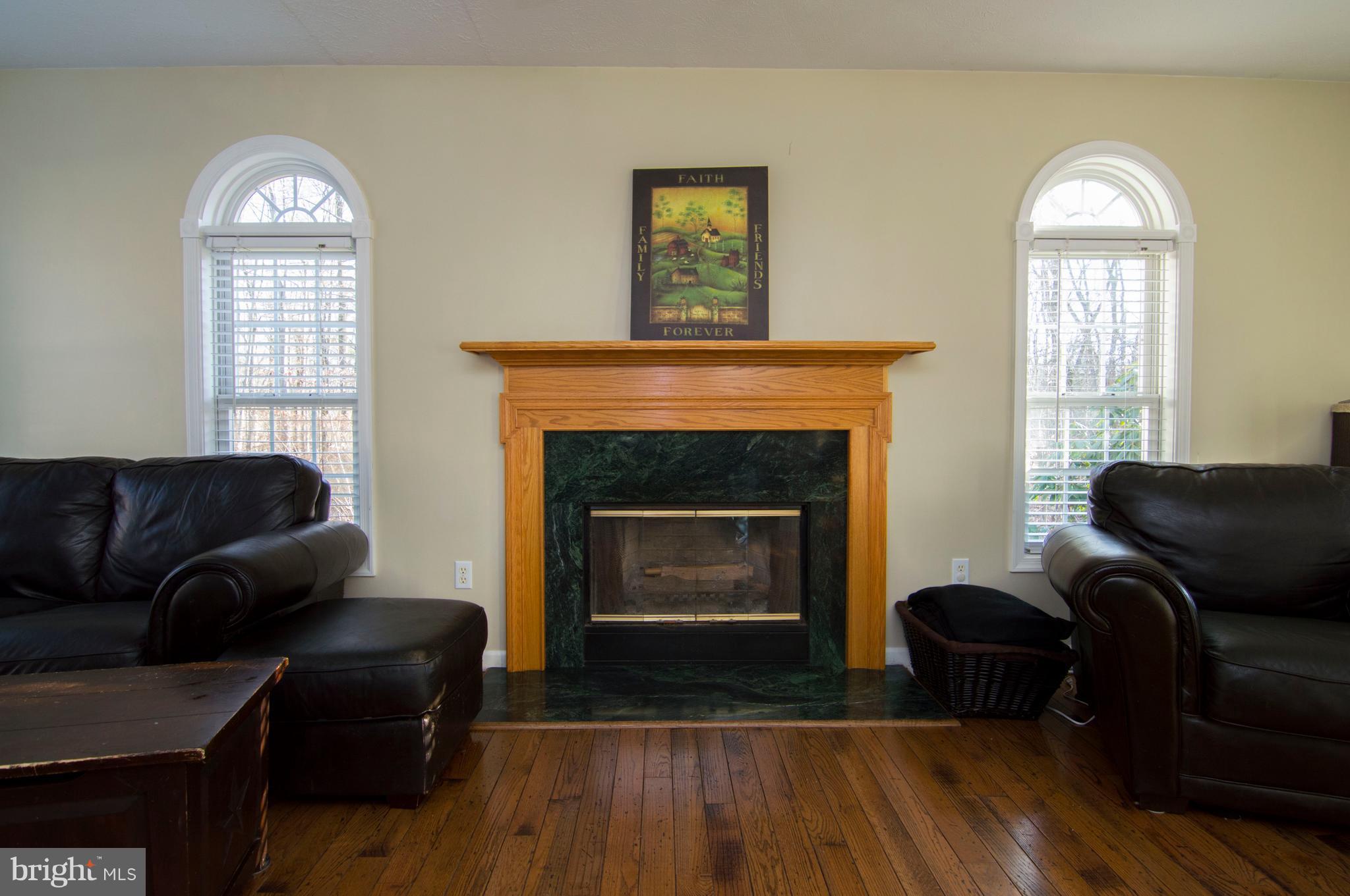 230 Ebenezer Church Road Rising Sun, MD 21911 - Photo 6 of 22 Living Room