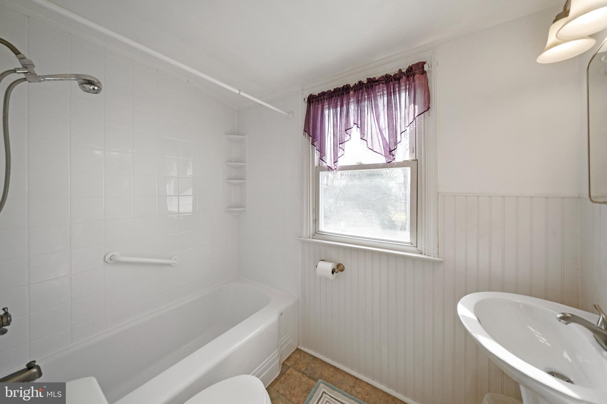 409 Colfax Road Havertown, PA 19083 - Photo 20 of 45