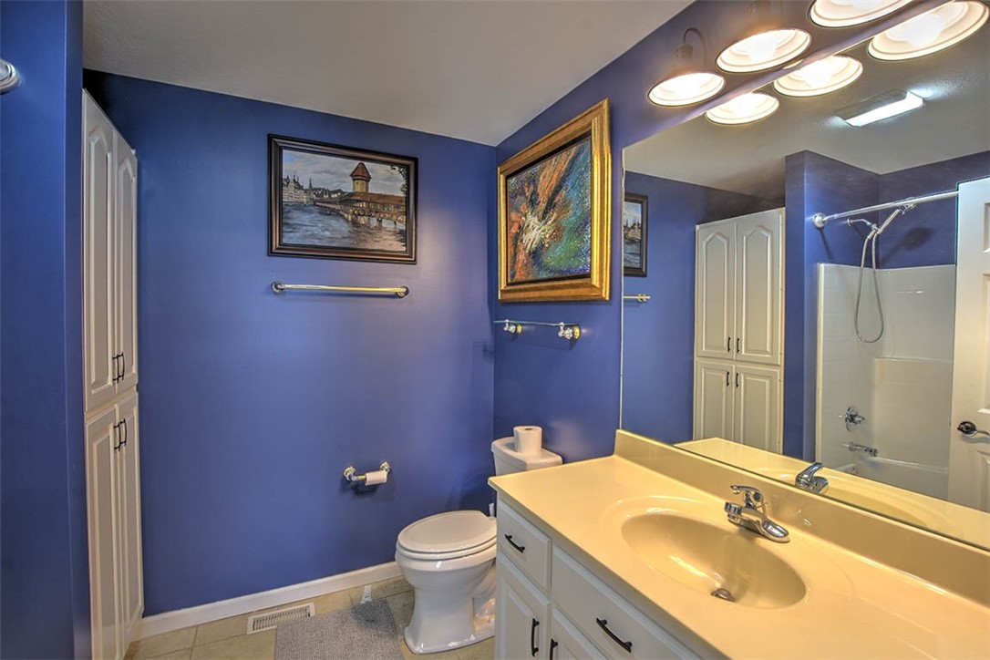 2095 Westland Road Decatur, IL 62521 - Photo 12 of 32 Gallery Image 12