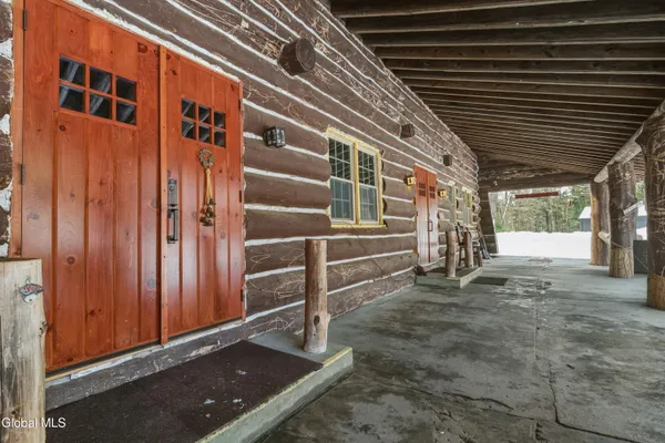 $1,550,000 | 746 Howe Road, Lake Luzerne, NY 12846