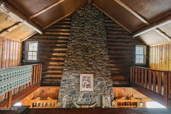 $1,550,000 | 746 Howe Road, Lake Luzerne, NY 12846