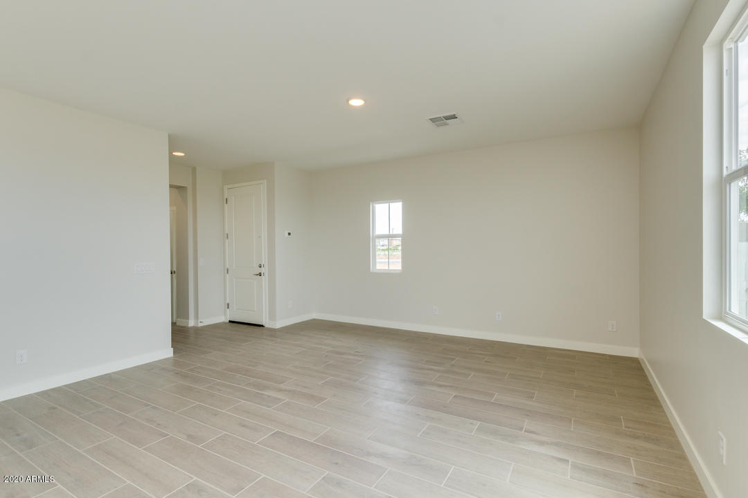 5552 South Dillon Mesa, AZ 85212 - Photo 10 of 26 10-Dillon