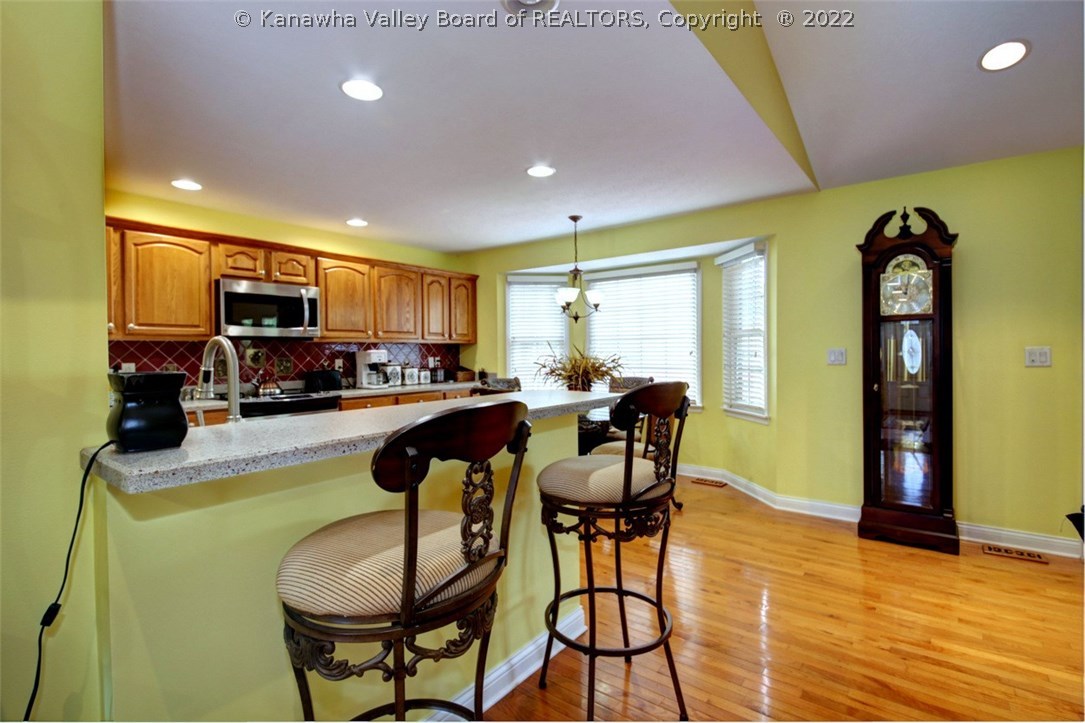 12 Holly Circle Winfield, WV 25213 - Photo 7 of 37 Gallery Image 7