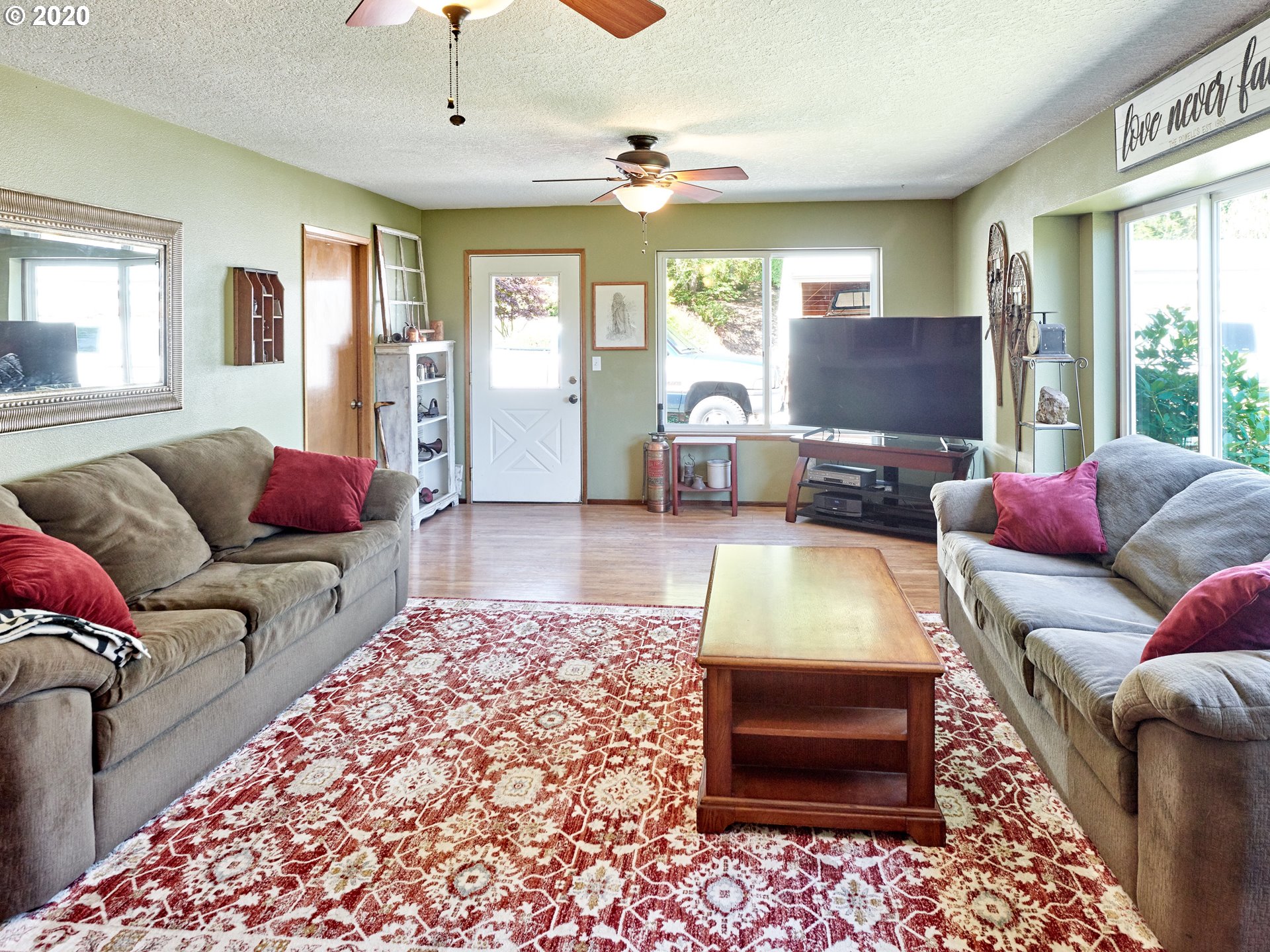 19220 South Munson Road Molalla, OR 97038 - Photo 6 of 32 Gallery Image 6