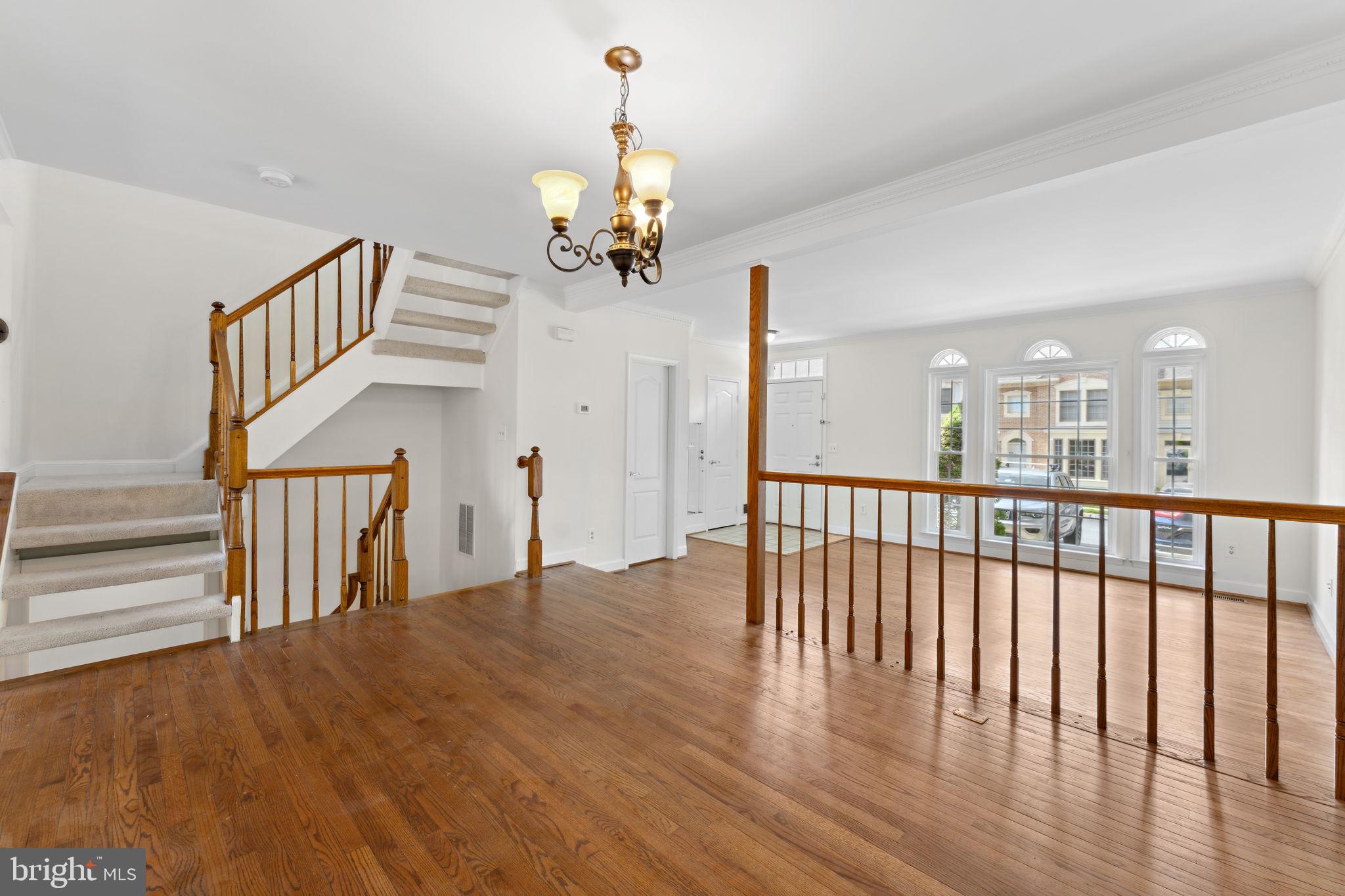 3907 Valley Ridge Drive Fairfax, VA 22033 - Photo 13 of 57