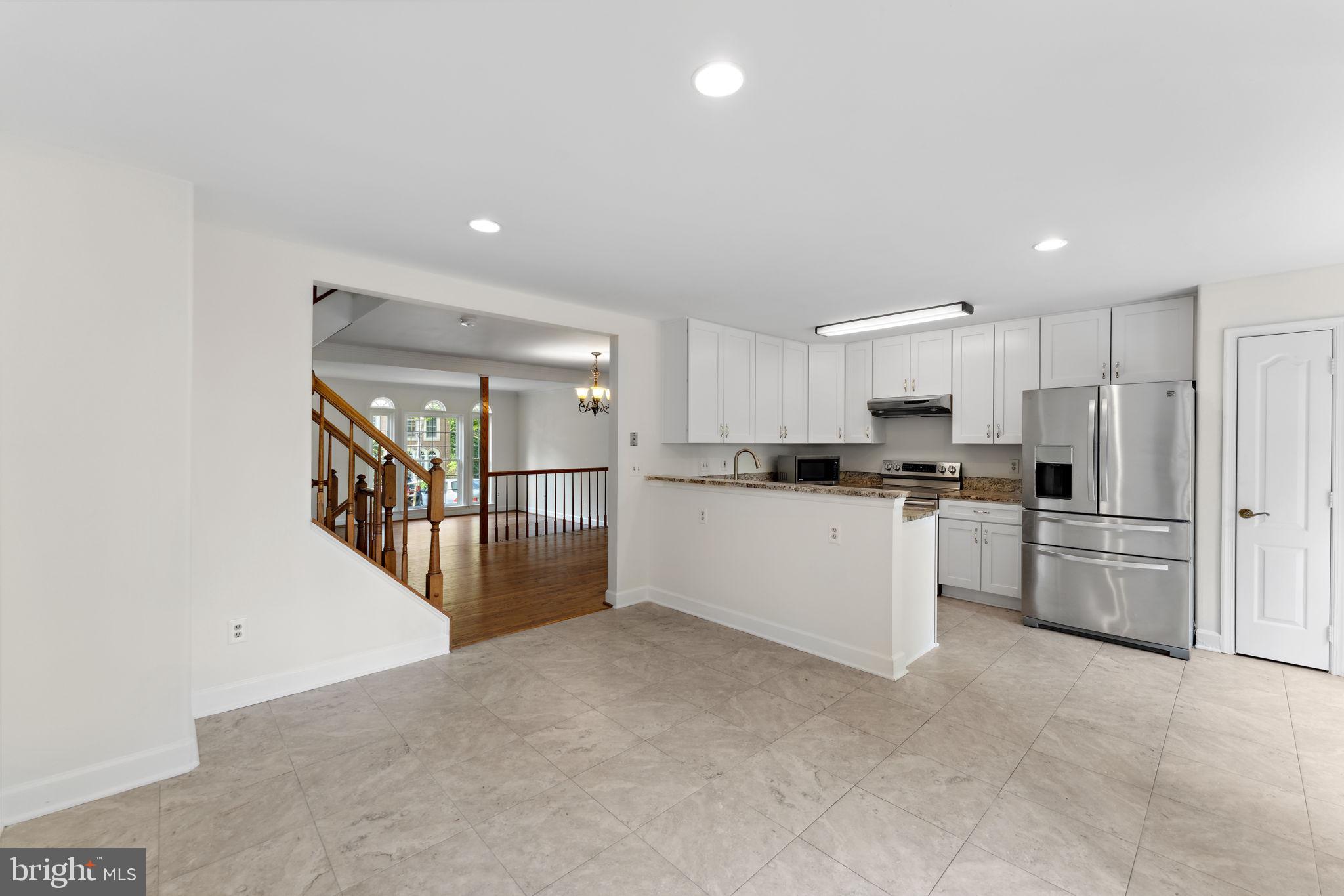 3907 Valley Ridge Drive Fairfax, VA 22033 - Photo 14 of 57