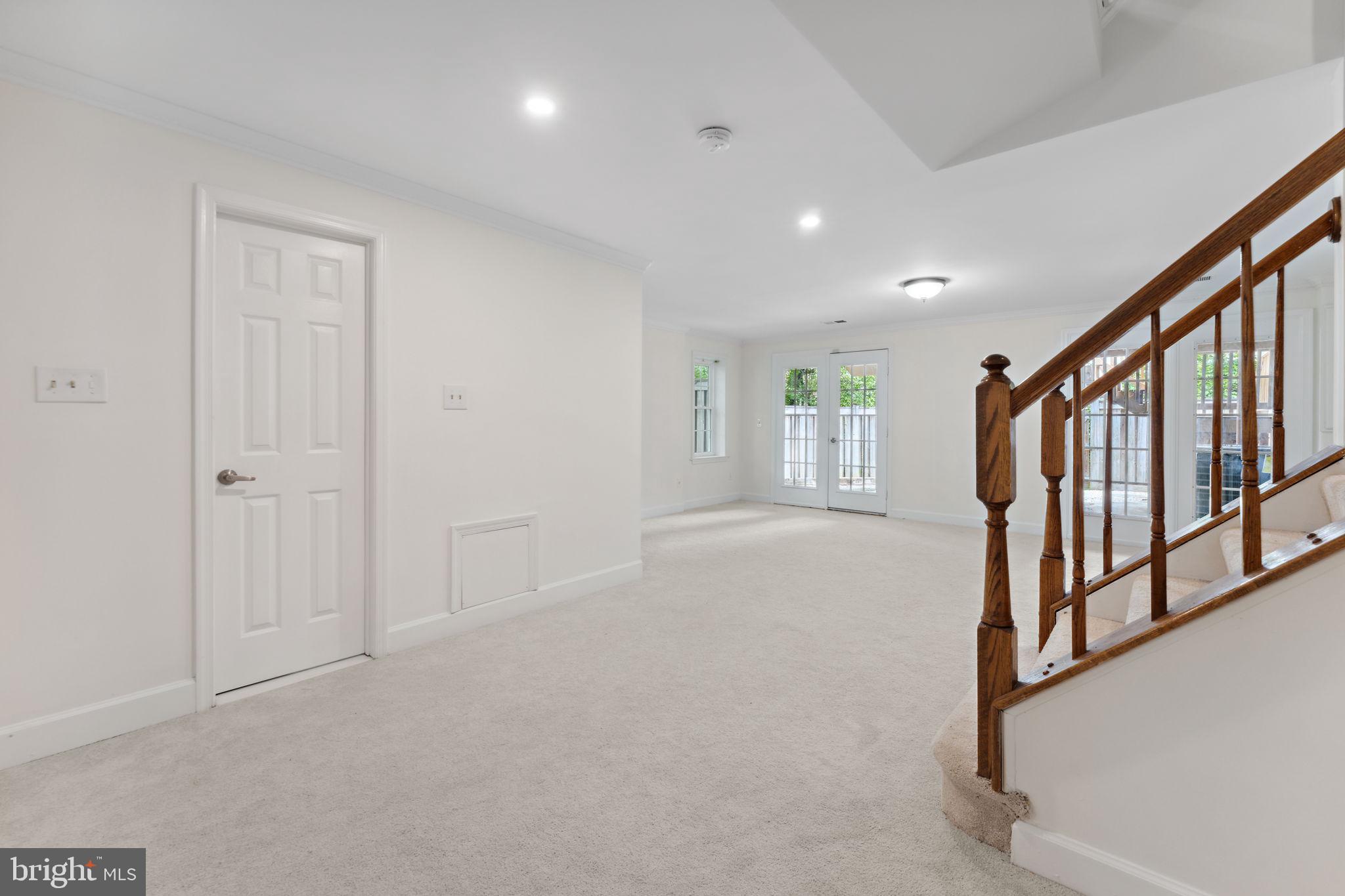 3907 Valley Ridge Drive Fairfax, VA 22033 - Photo 31 of 57