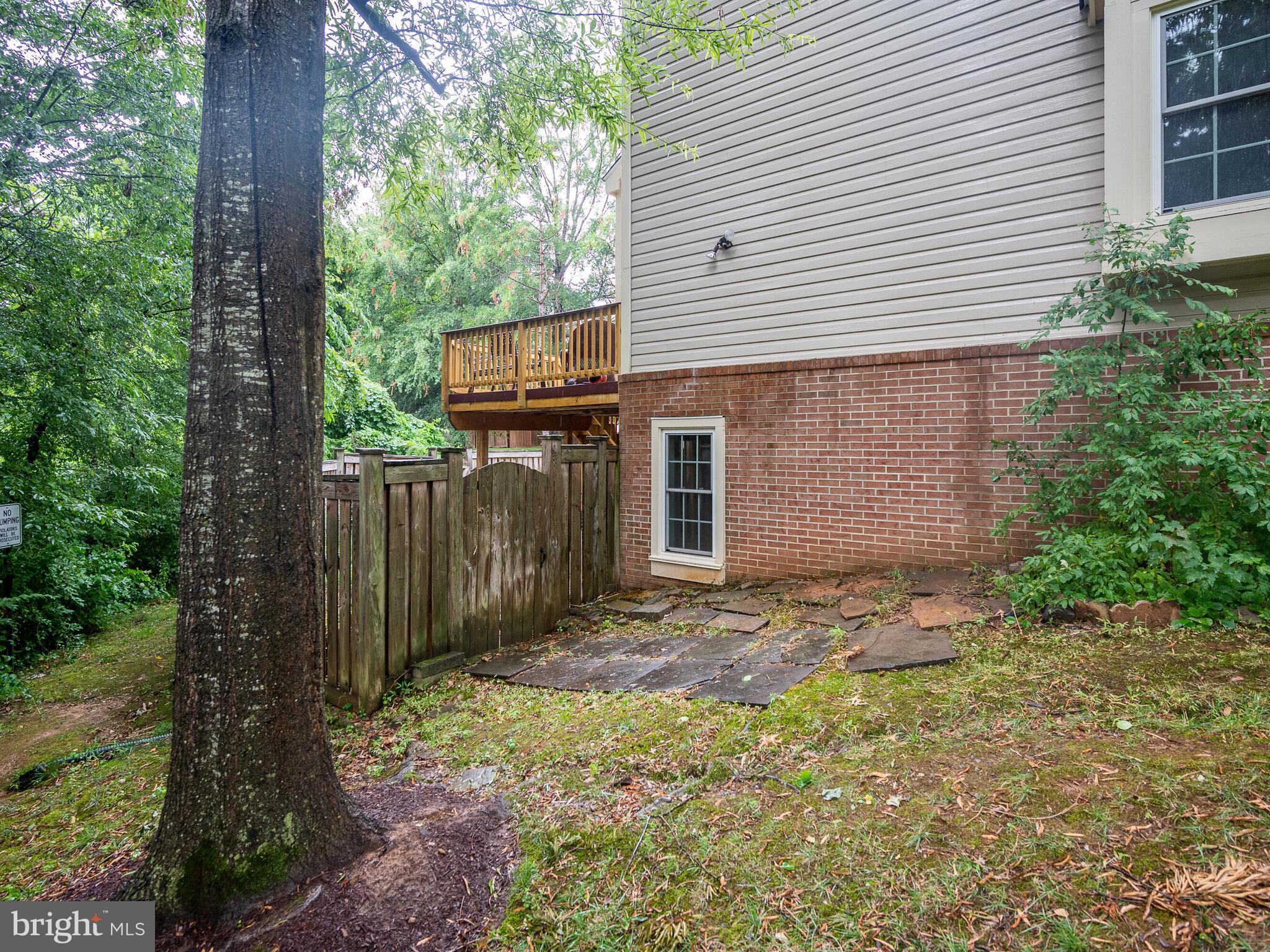 3907 Valley Ridge Drive Fairfax, VA 22033 - Photo 35 of 57