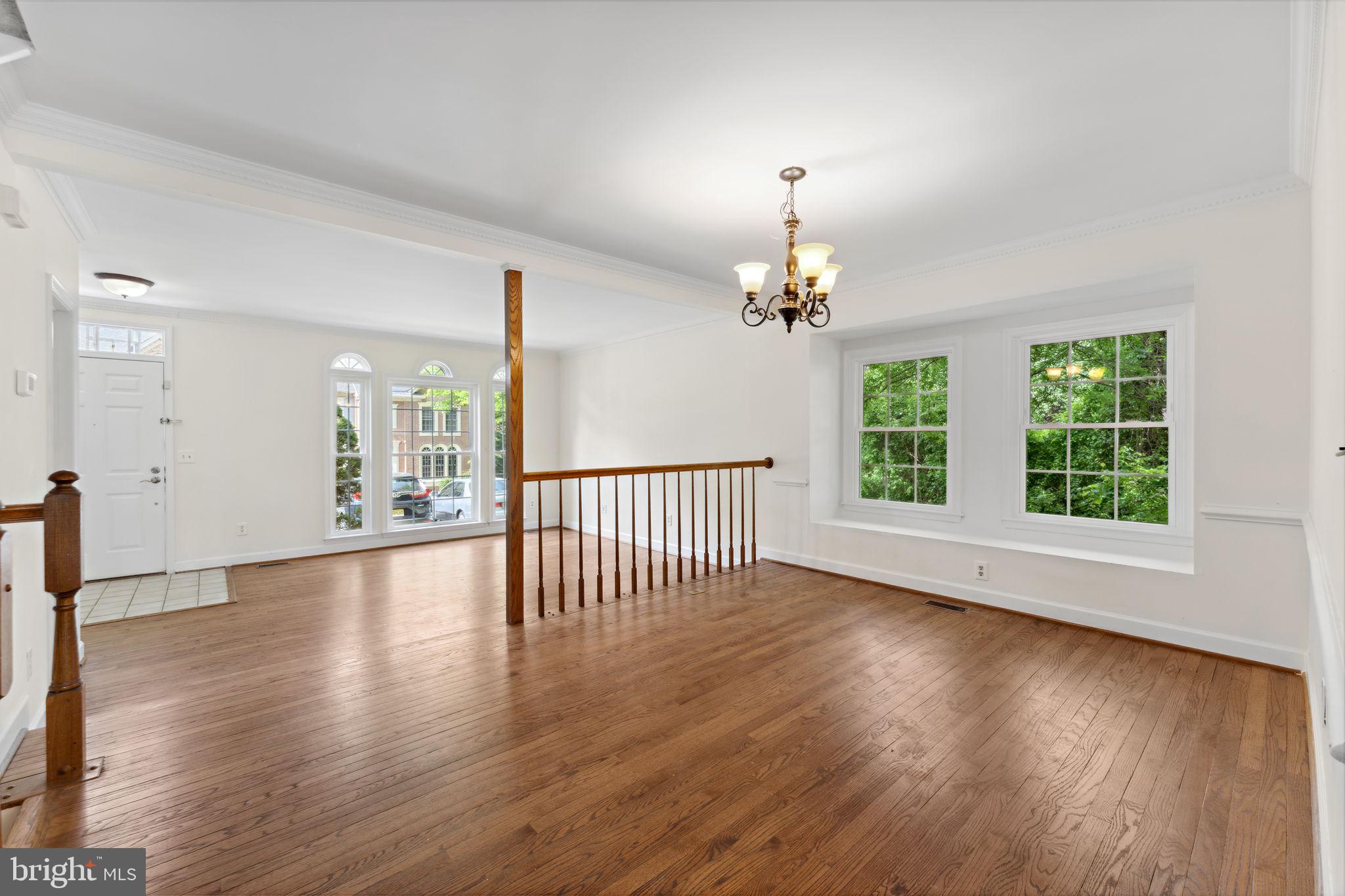 3907 Valley Ridge Drive Fairfax, VA 22033 - Photo 10 of 57