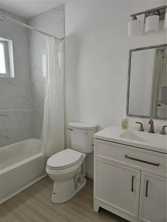 $1,195 | 514 Southwest 2nd Avenue, Unit B, Hallandale Beach, FL 33009