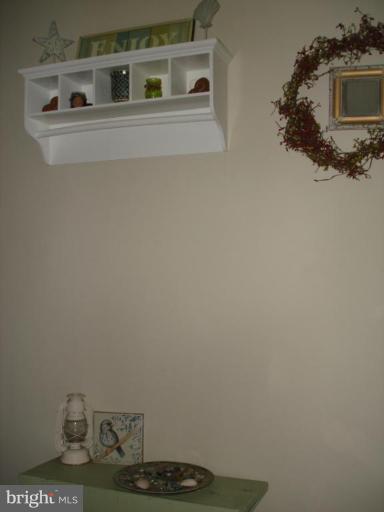 1405 Pleasant Valley Road Westminster, MD 21158 - Photo 8 of 18 Hallway