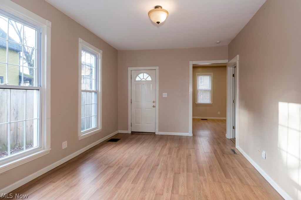 1735 Randall Road Cleveland, OH 44113 - Photo 24 of 25 Gallery Image 24