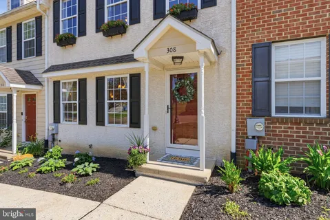$495,000 | 308 Mulberry Street, Kennett Square, PA 19348