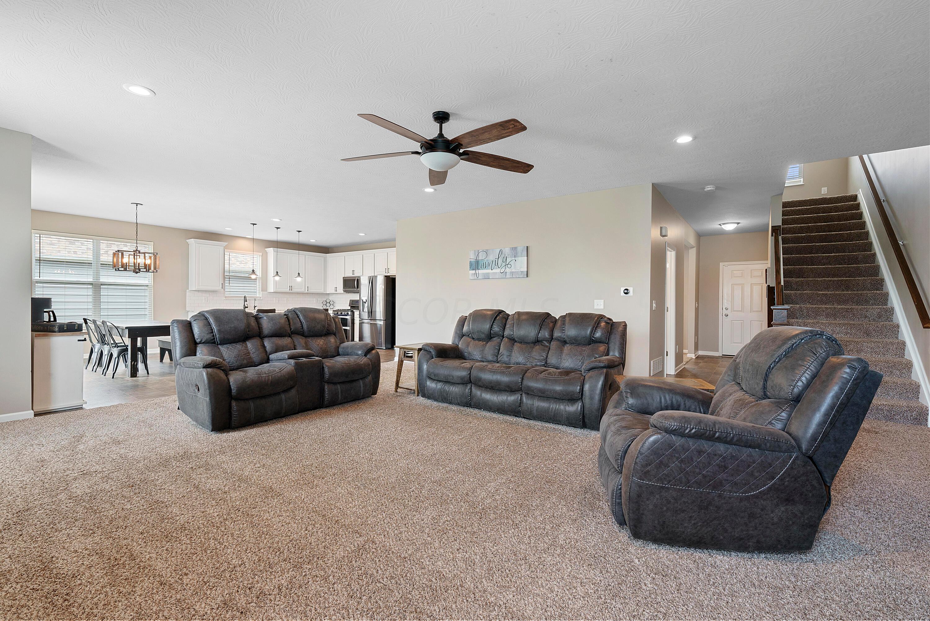 191 Rosewood Loop Southwest Commercial Point, OH 43116 - Photo 21 of 52 DSC04357