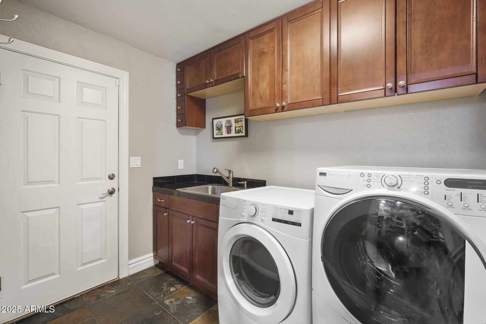 3912 South Elm Street Tempe, AZ 85282 - Photo 23 of 33 a utility room with dryer and washer
