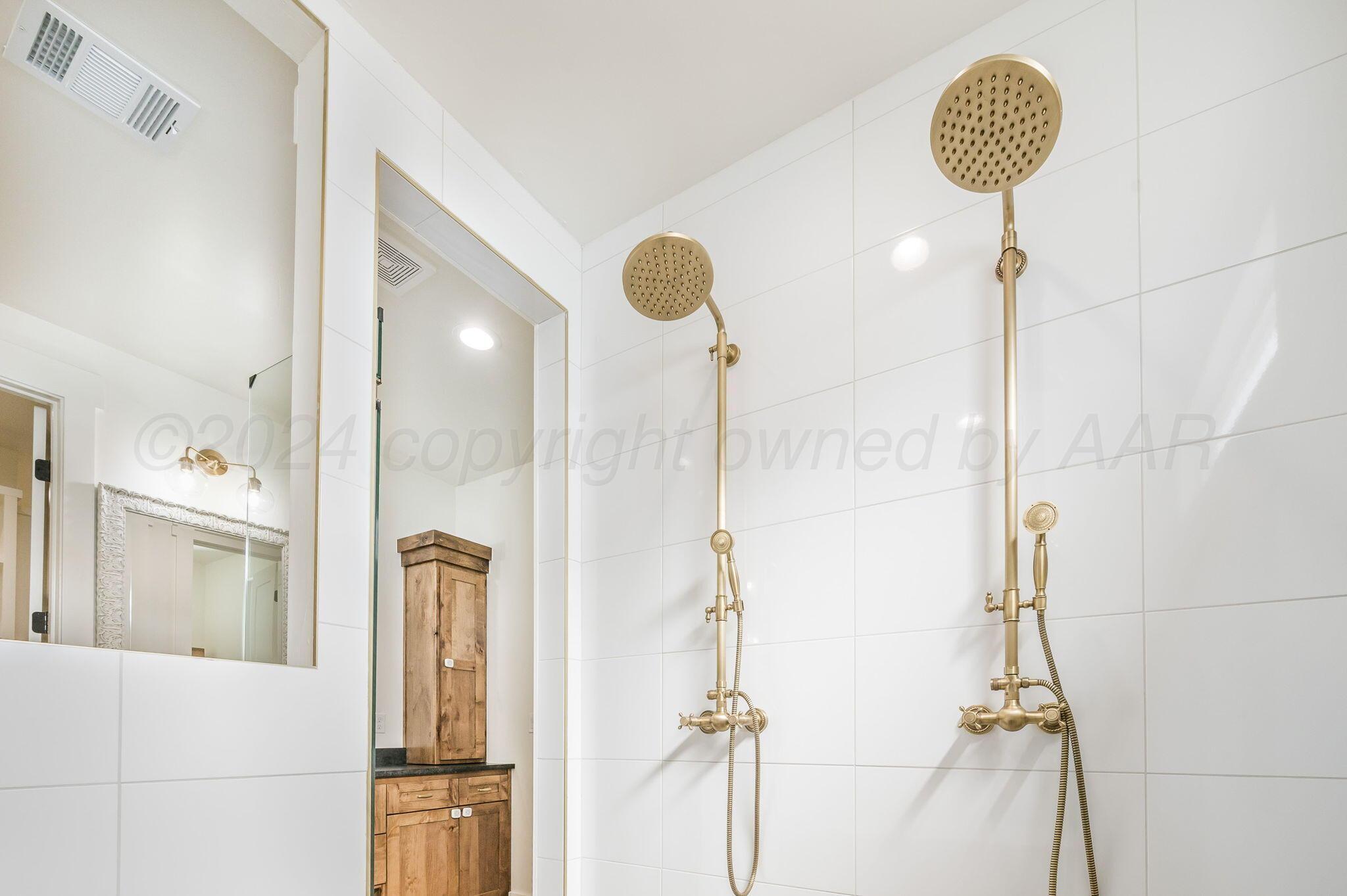 13351 Genevieve's Way Amarillo, TX 79118 - Photo 20 of 35 a bathroom with a shower
