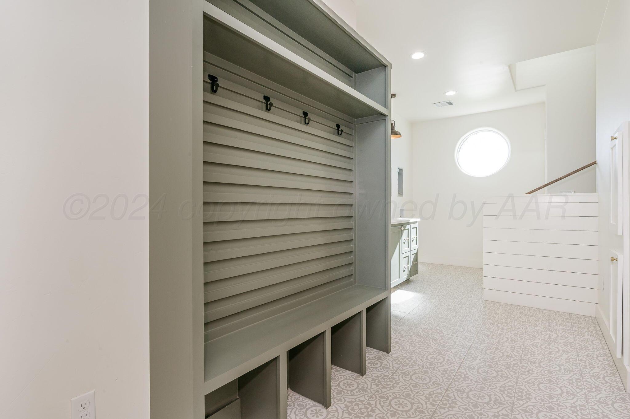 13351 Genevieve's Way Amarillo, TX 79118 - Photo 31 of 35 a view of a hallway