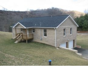 12318 Chip Ridge Road Abingdon, VA 24210 - Photo 2 of 9 Photo 2