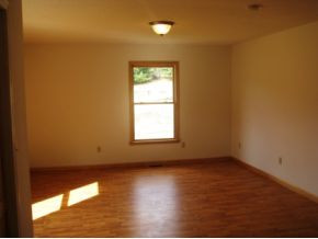 12318 Chip Ridge Road Abingdon, VA 24210 - Photo 5 of 9 Photo 5