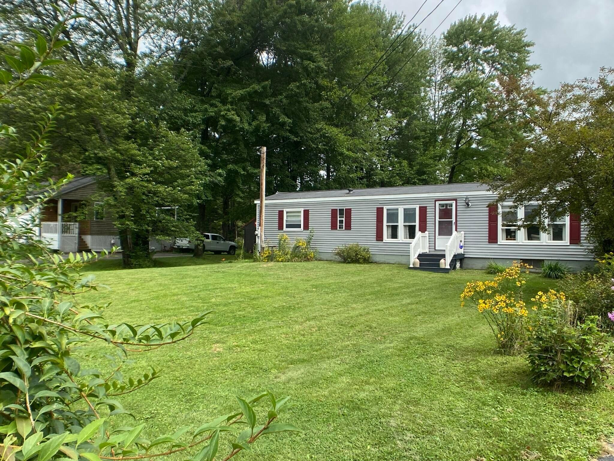 58 Hubbard Road Berwick, ME 03901 - Photo 2 of 23 20210918235447332942000000-o