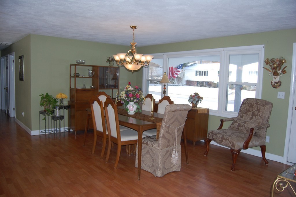 6 Symphony Road Peabody, MA 01960 - Photo 4 of 24 Gallery Image 4