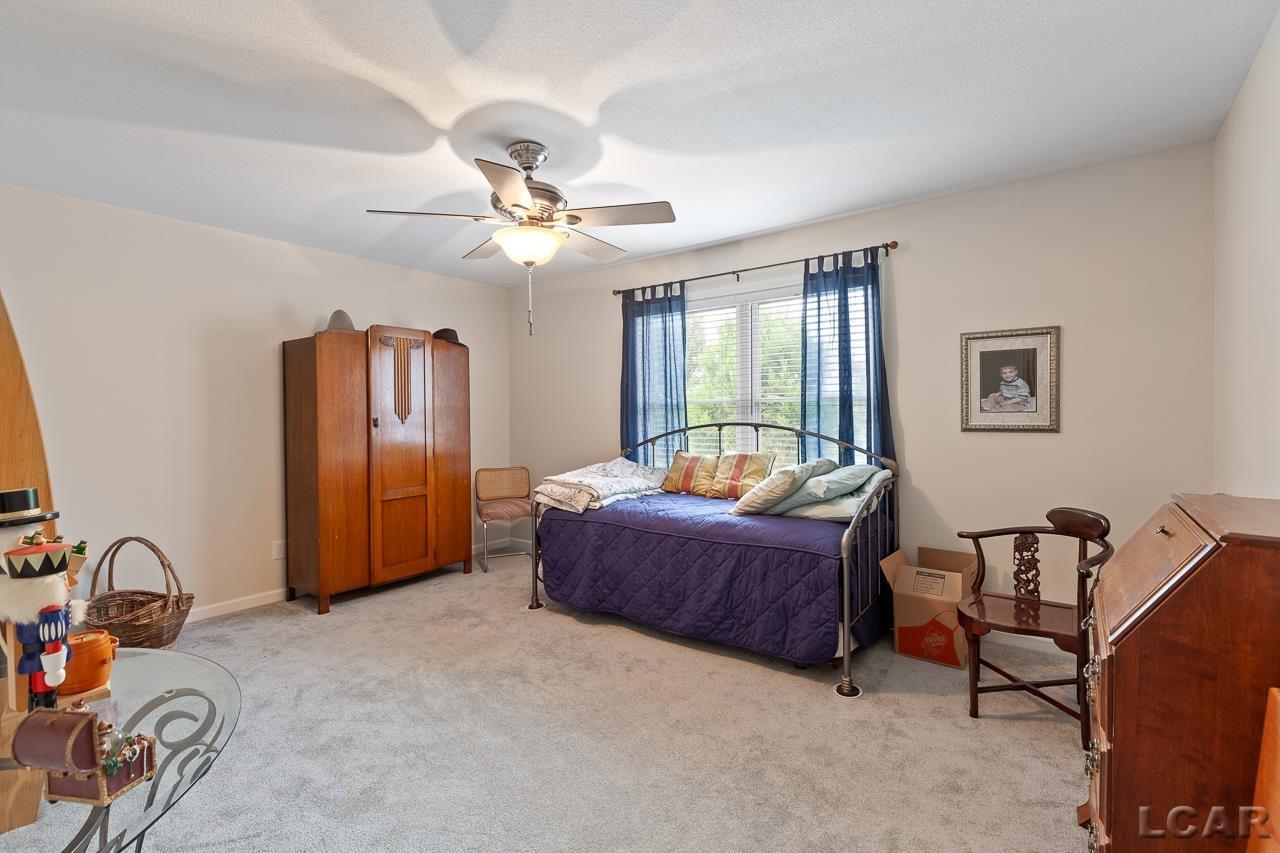 5749 Hunt Road Adrian, MI 49221 - Photo 15 of 41 50088179-14.JPG