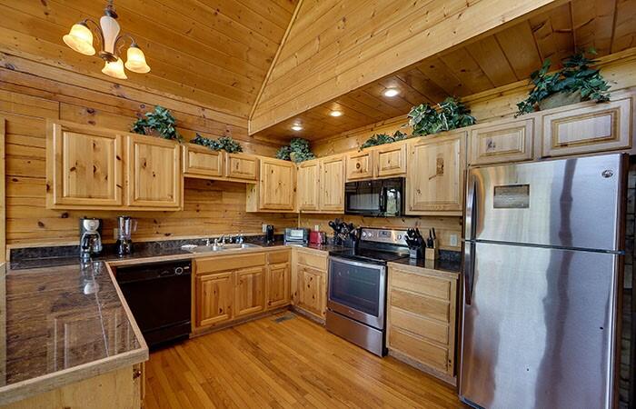 1520 Rainbow Ridge Way Sevierville, TN 37862 - Photo 6 of 31 kitchen1