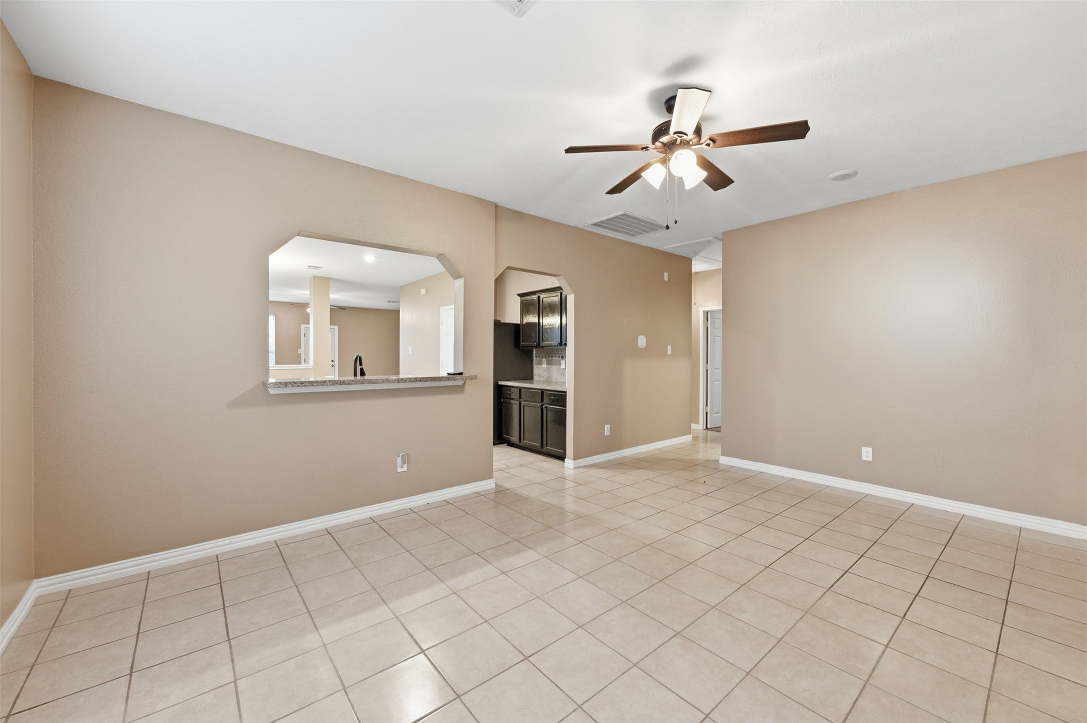 19710 Yaupon Ranch Drive Cypress, TX 77433 - Photo 5 of 34 a view of an empty room with a window