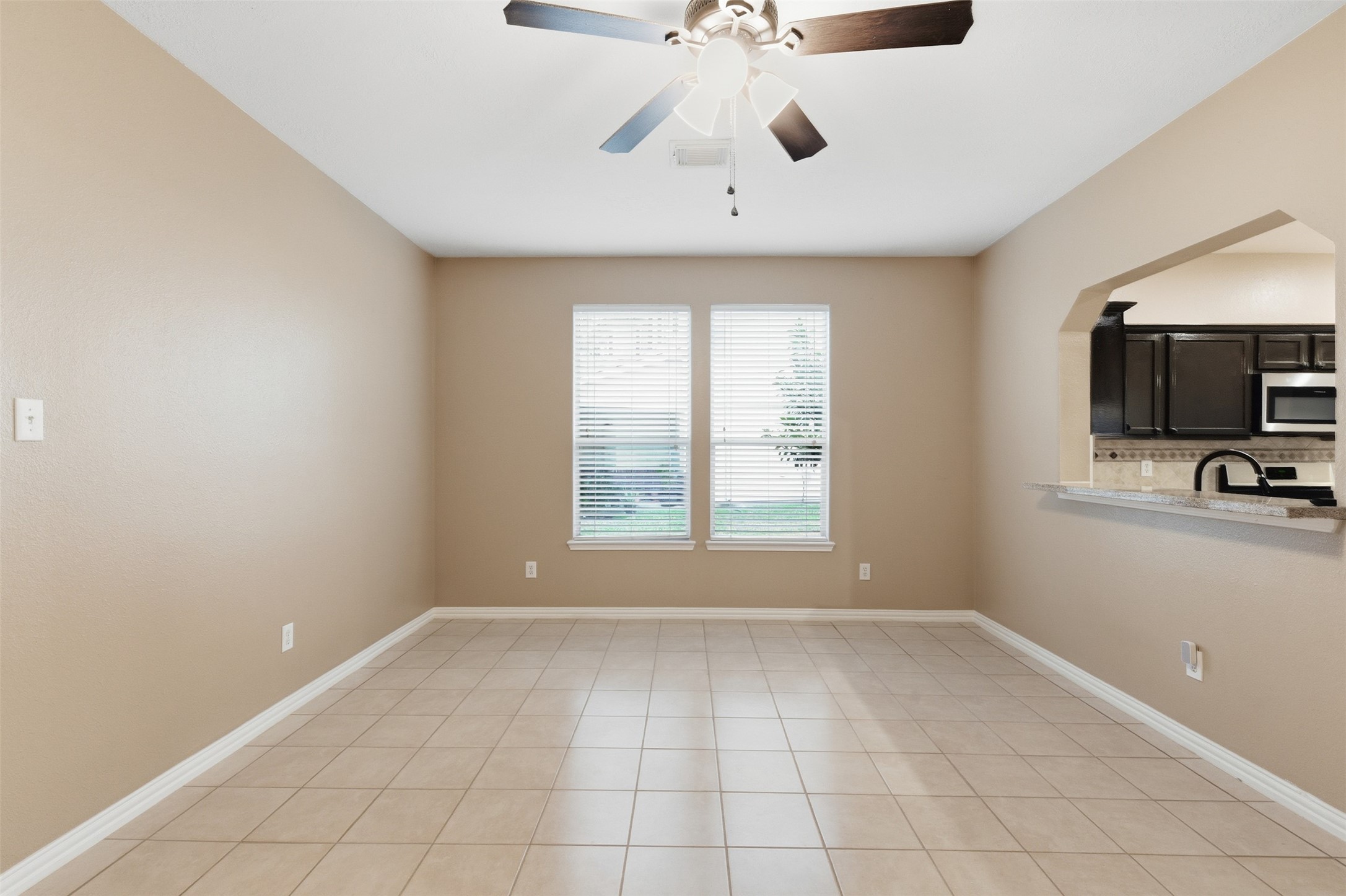 19710 Yaupon Ranch Drive Cypress, TX 77433 - Photo 9 of 34 a view of an empty room with a window