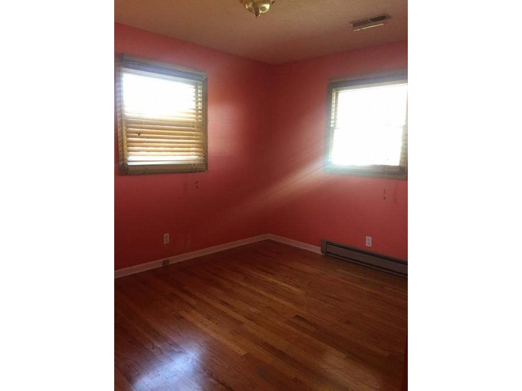 192 Price Road Elizabethton, TN 37643 - Photo 20 of 25 Photo 20