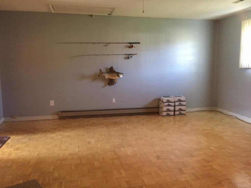192 Price Road Elizabethton, TN 37643 - Photo 5 of 25 Rec Room