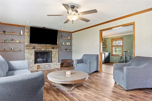 $449,900 | 1007 Braemar Drive, Jeannette, PA 15644